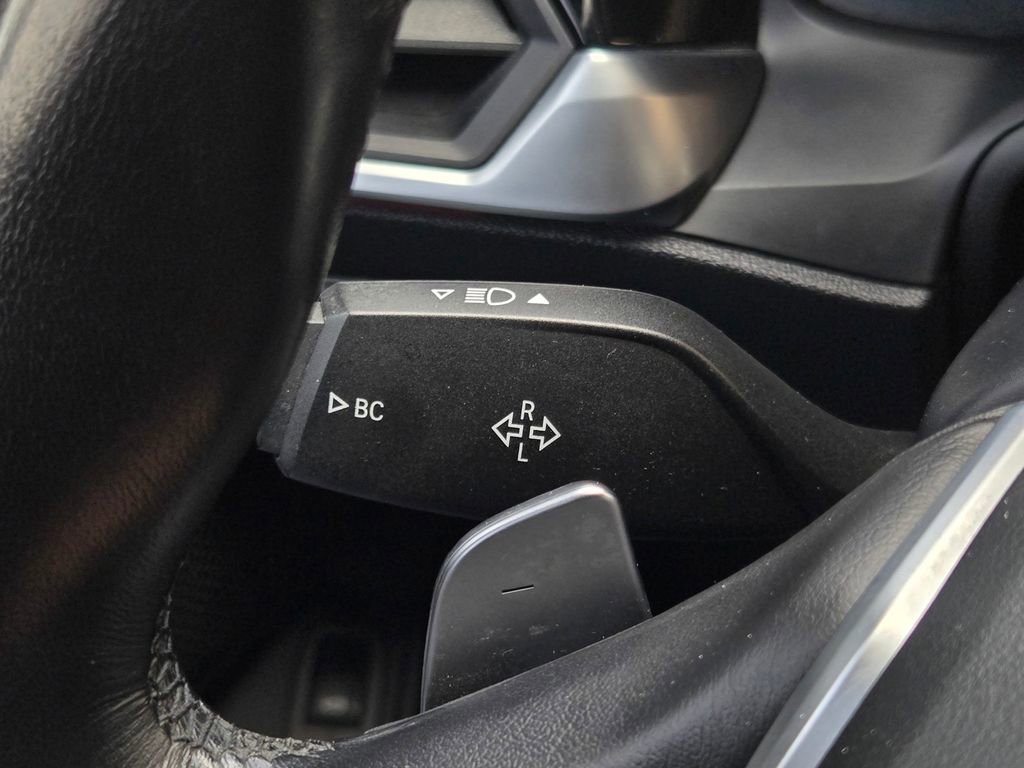 Used 2019 BMW 330i Sedan w/ Convenience Package image 25