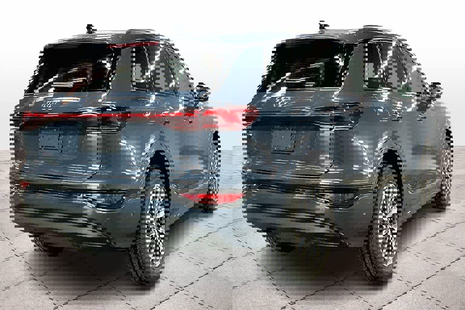 Certified 2025 Audi Q6 e-tron Premium Plus w/ Premium Plus image 15