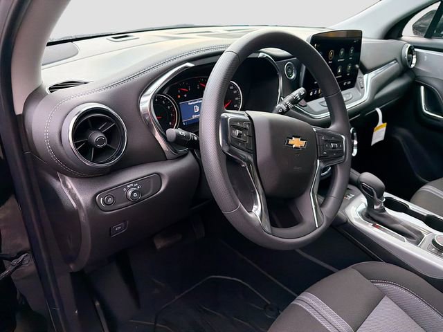 New 2026 Chevrolet Blazer LT w/ Convenience Package image 9