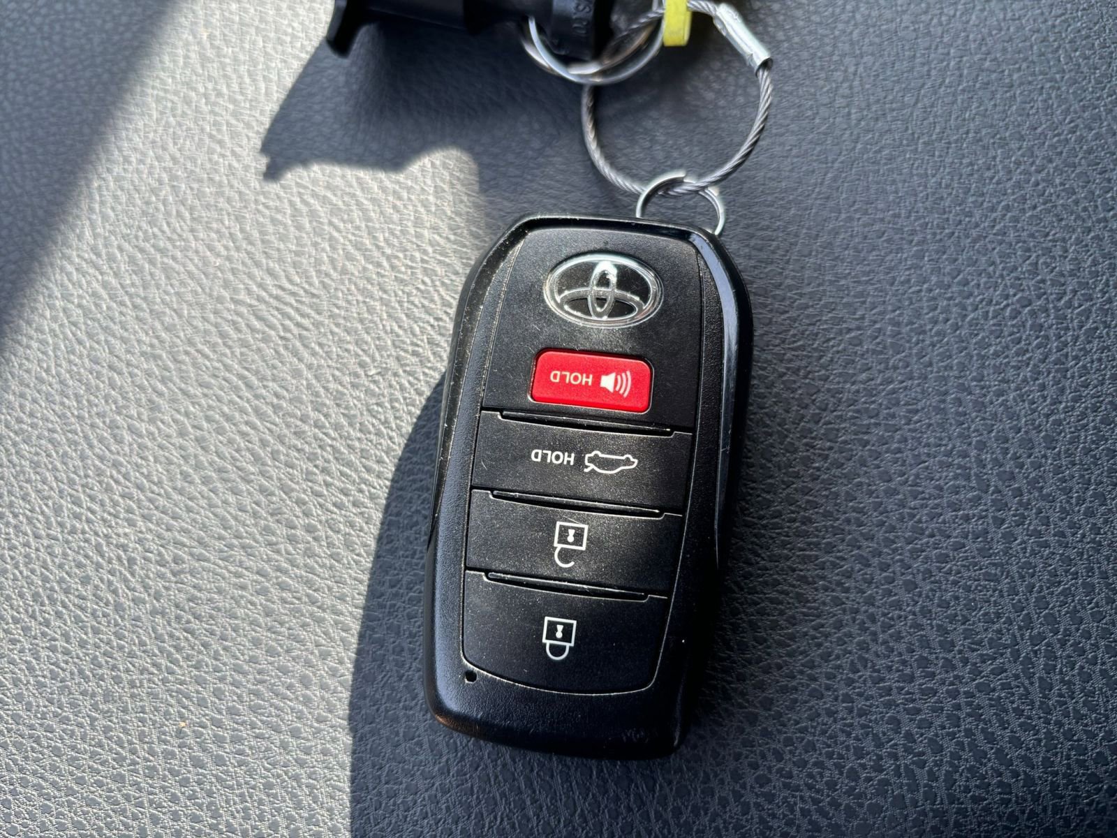 Used 2025 Toyota Camry LE image 22