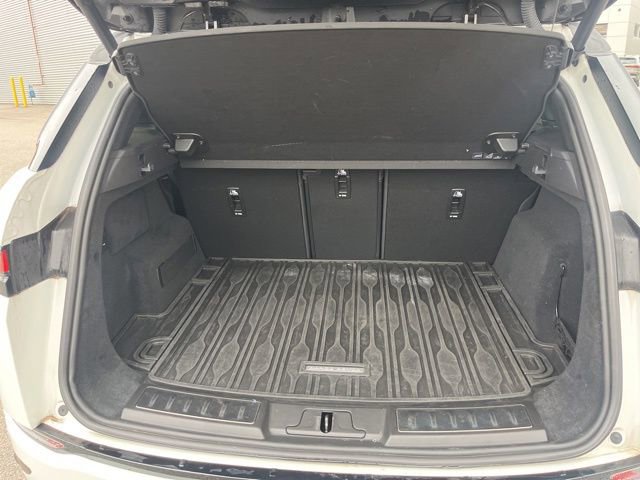 Used 2022 Land Rover Range Rover Evoque R-Dynamic SE image 33