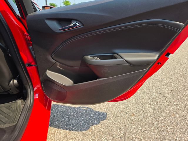 Used 2017 Chevrolet Cruze Premier FWD image 40
