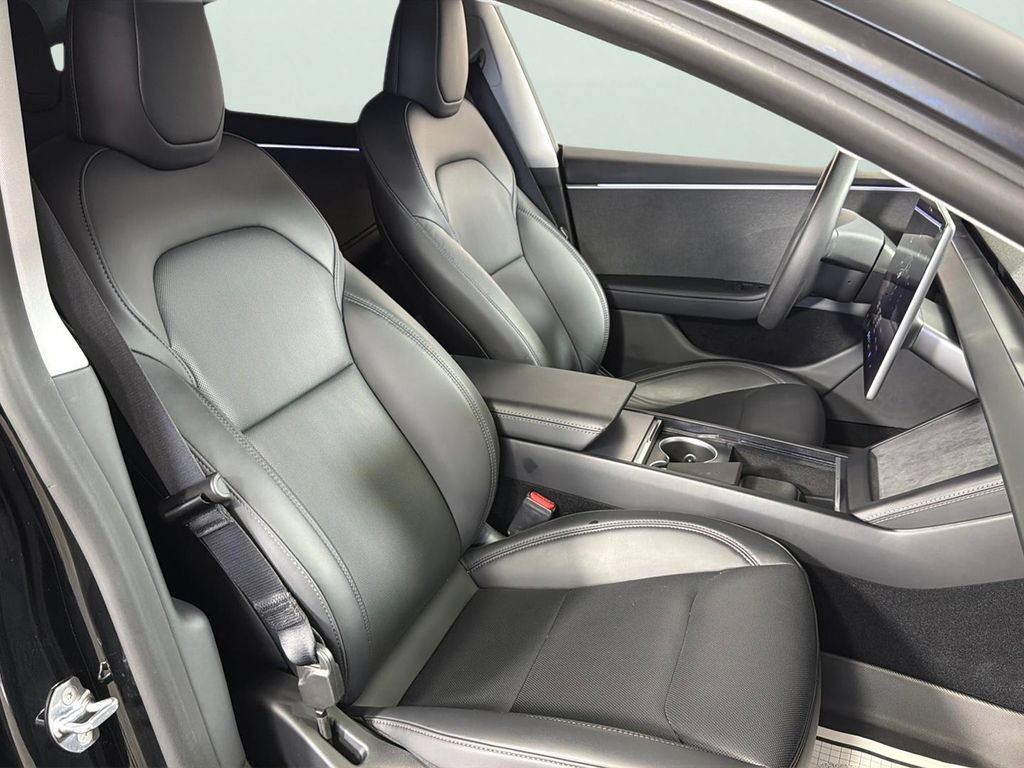 Used 2025 Tesla Model 3 Long Range RWD image 36
