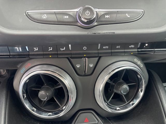 Used 2023 Chevrolet Camaro LT image 25