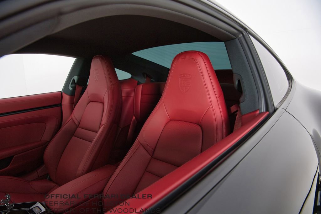 Used 2025 Porsche 911 Carrera image 34