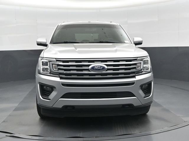 Used 2019 Ford Expedition XLT w/ Equipment Group 201A AWD/4WD image 9