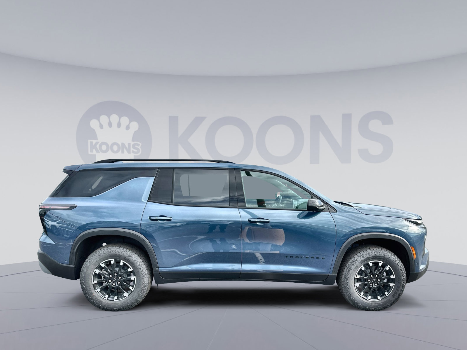 New 2025 Chevrolet Traverse Z71 w/ Enhanced Driving Package image 8