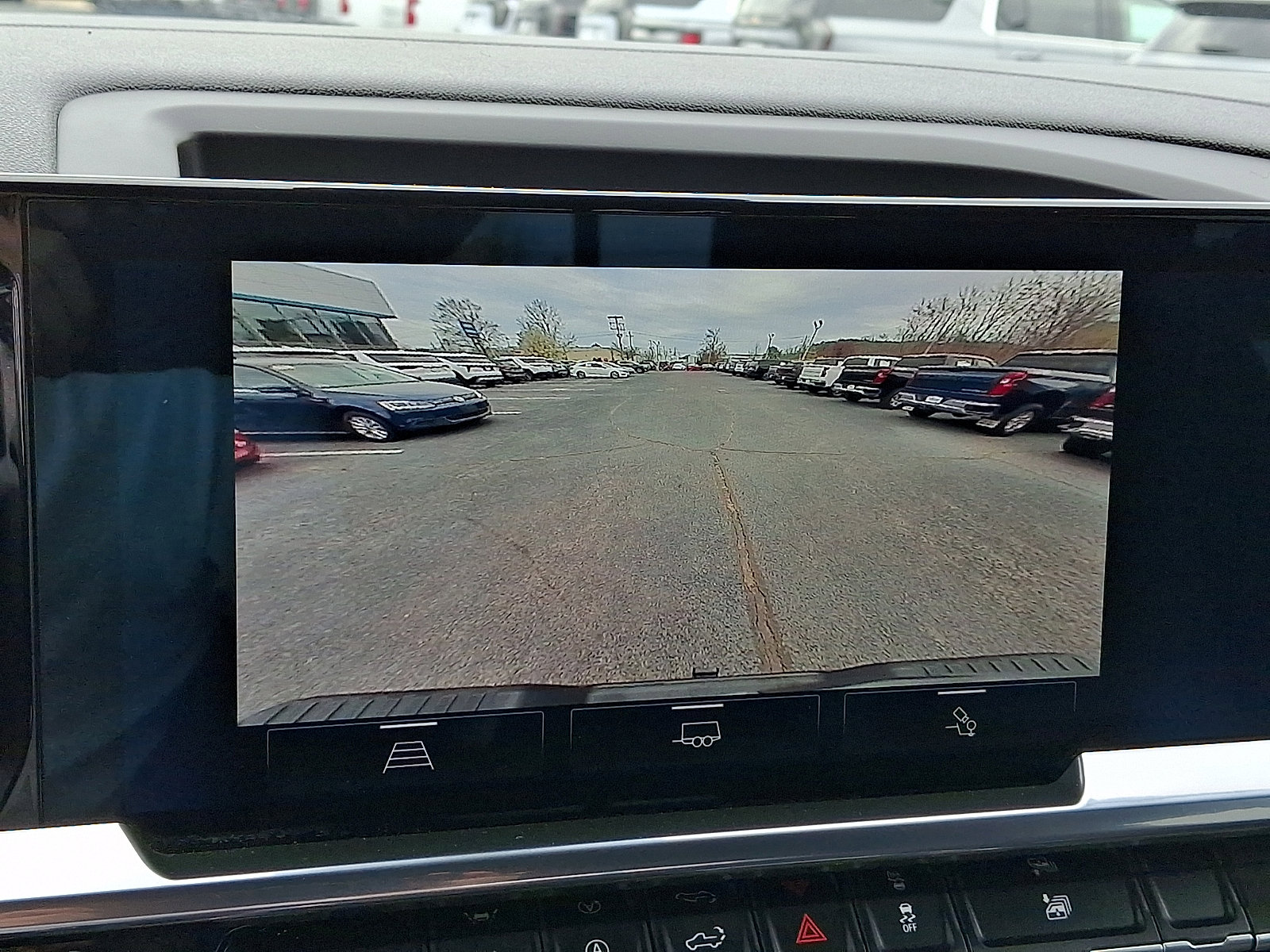 Certified 2023 Chevrolet Silverado 1500 RST w/ Convenience Package II AWD/4WD image 18