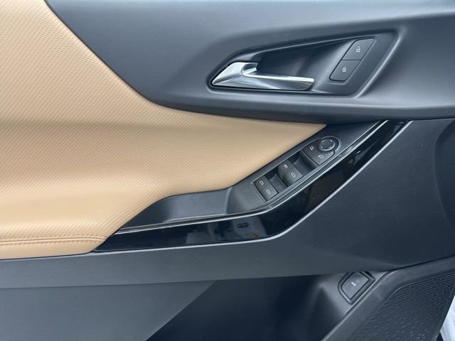 New 2026 Chevrolet Equinox ACTIV w/ Safety and Technology Package image 9