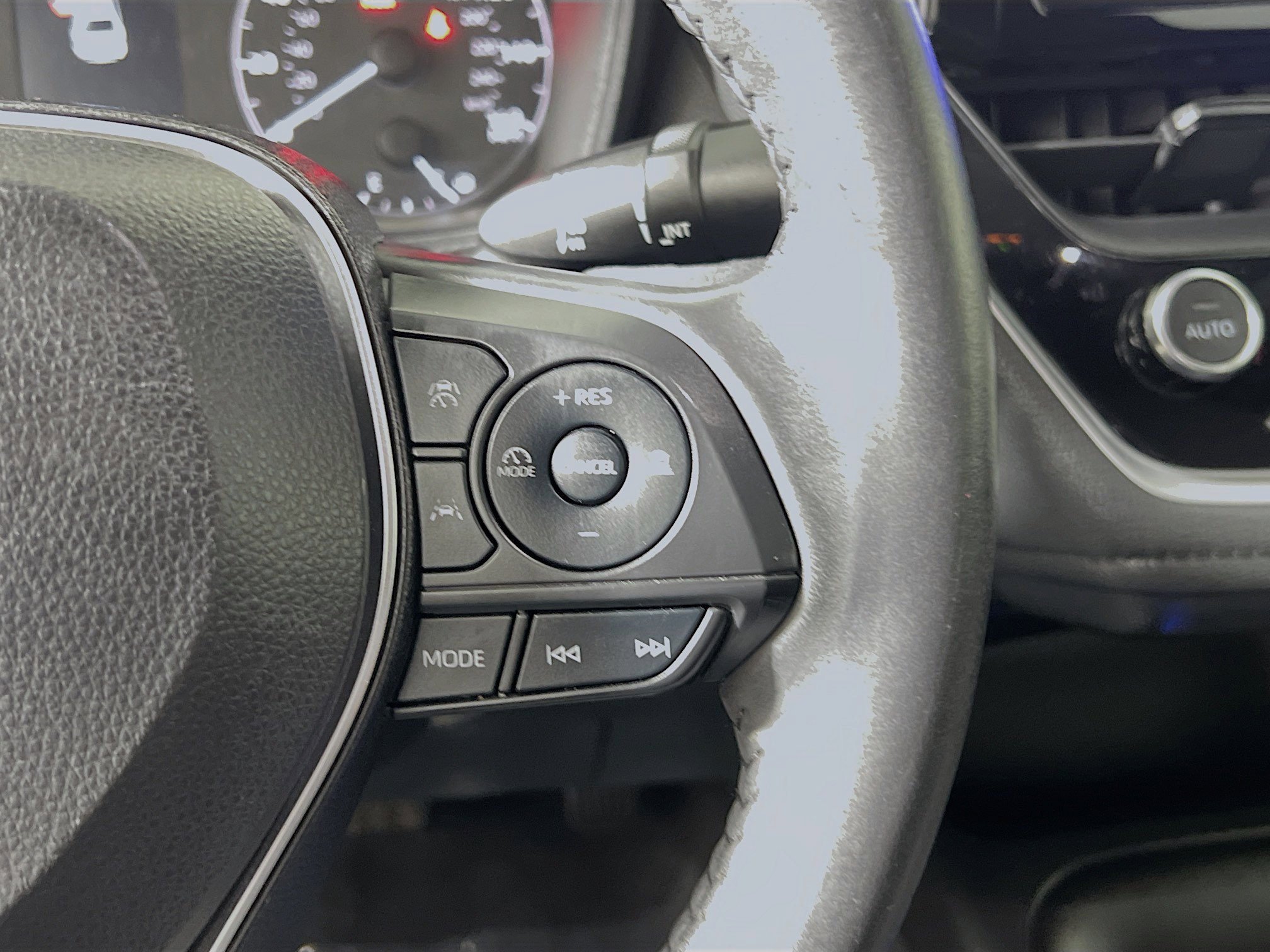 Used 2023 Toyota Corolla SE image 20