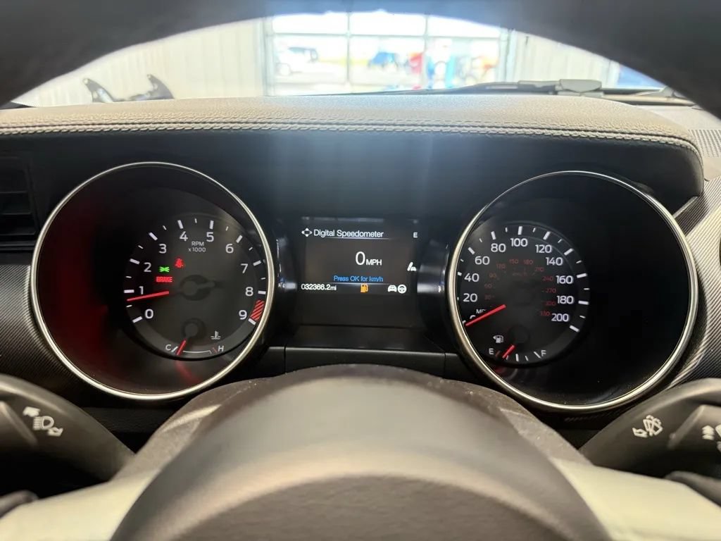 Used 2019 Ford Mustang Shelby GT350 w/ Technology Package RWD image 22