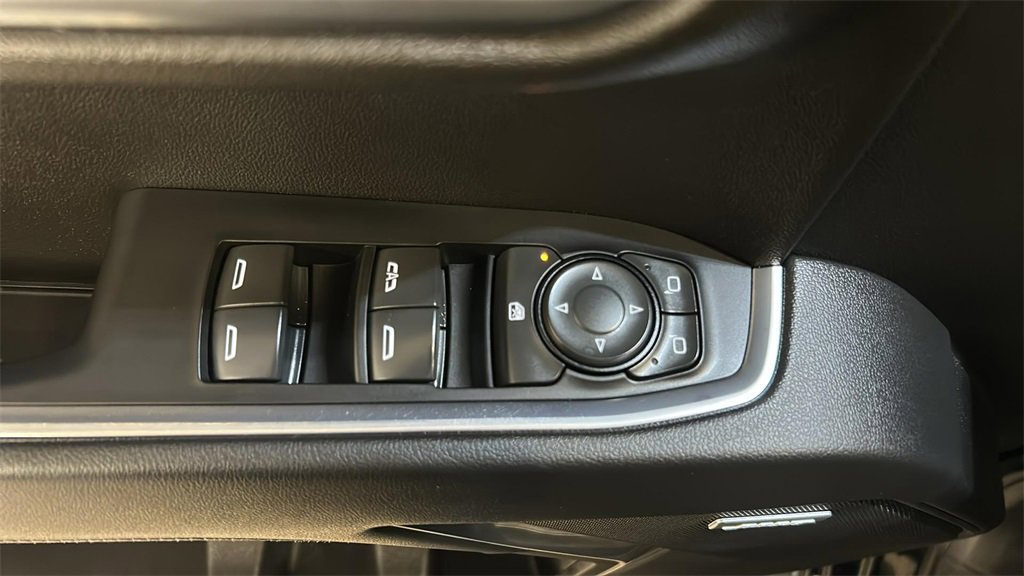 Used 2022 Chevrolet Silverado 1500 RST image 27