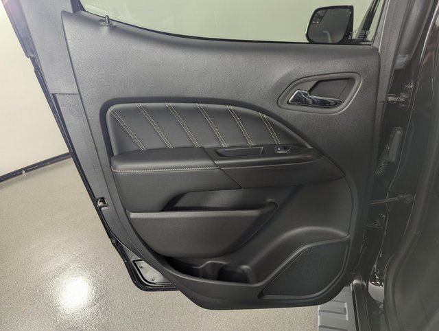 Used 2022 GMC Canyon Denali w/ Denali Black Edition Package image 20