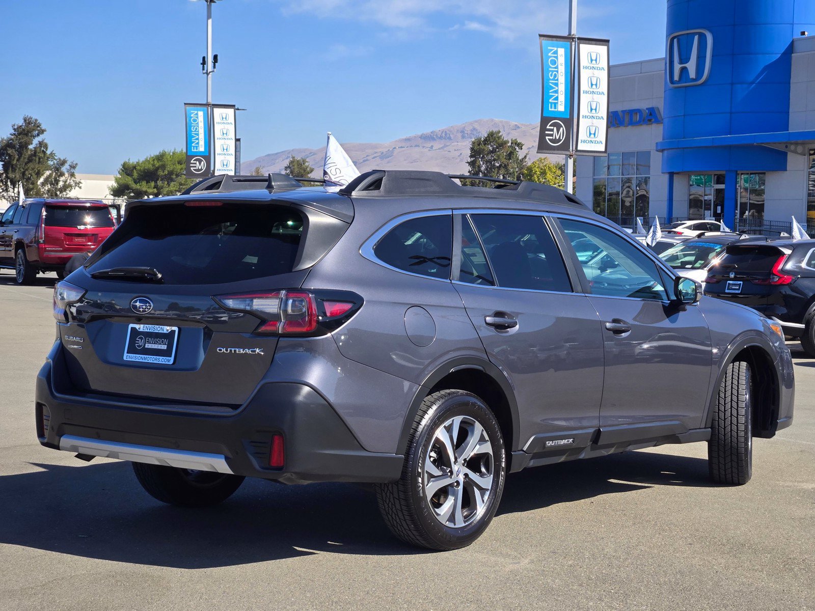 Used 2022 Subaru Outback Limited AWD/4WD image 7