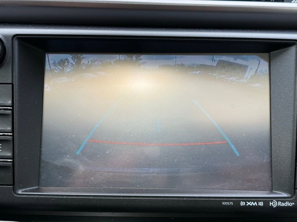 Used 2018 Toyota RAV4 Limited image 11