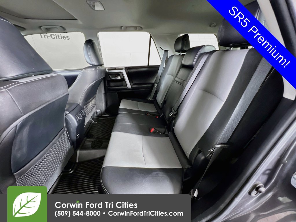 Used 2018 Toyota 4Runner SR5 Premium AWD/4WD image 29