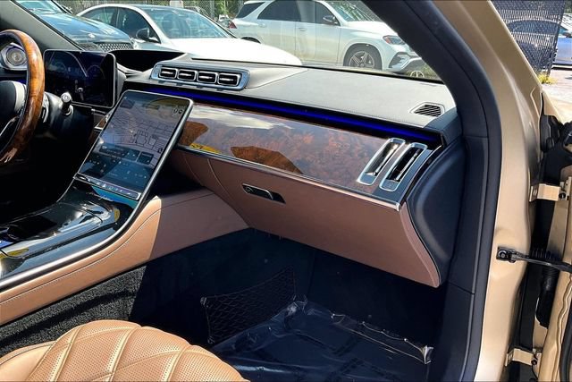 Certified 2022 Mercedes-Benz Maybach S 580 4MATIC image 15