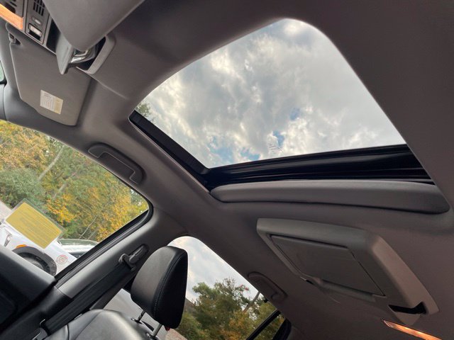 Used 2019 Honda Pilot Touring image 43