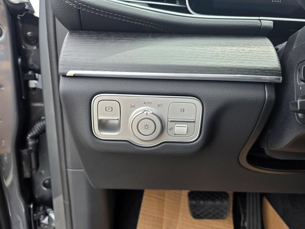 New 2026 Mercedes-Benz GLE 450 4MATIC Coupe image 14