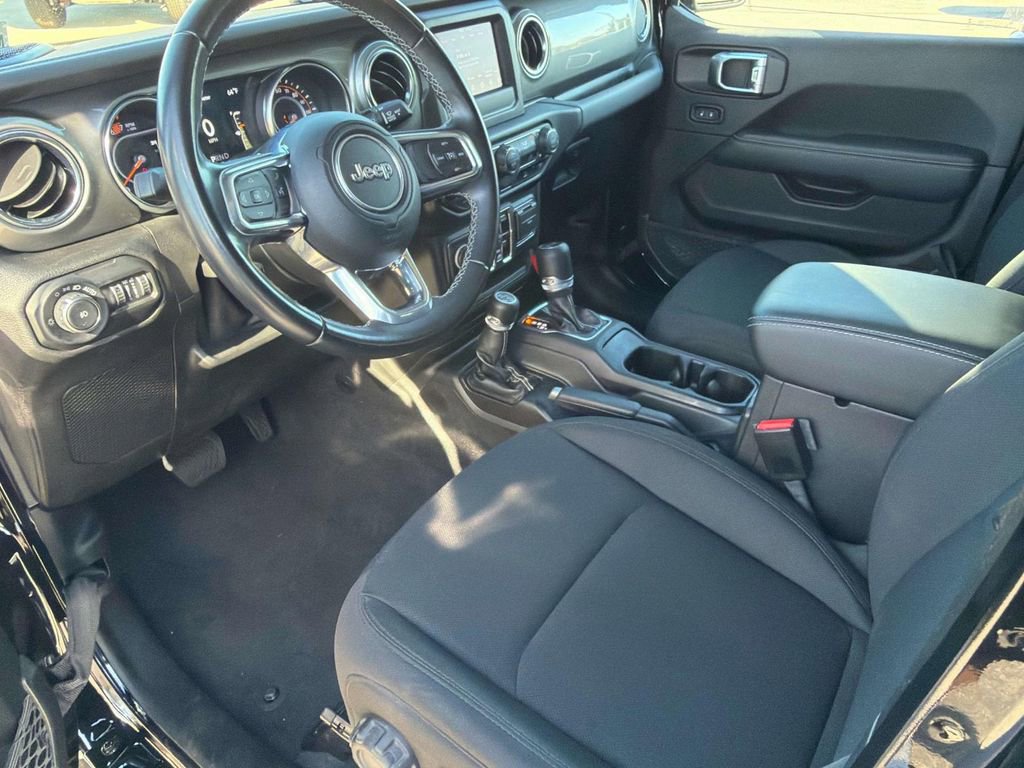 Used 2021 Jeep Wrangler Unlimited Sahara image 10