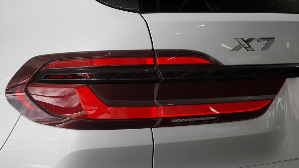 New 2026 BMW X7 xDrive40i w/ Executive Package image 8