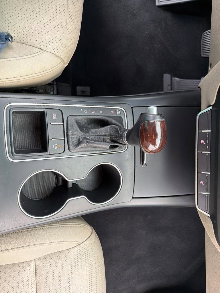 Used 2017 Kia Sorento LX w/ LX Convenience Package image 25