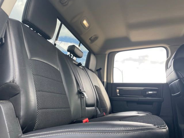 Used 2018 RAM 1500 Sport image 11