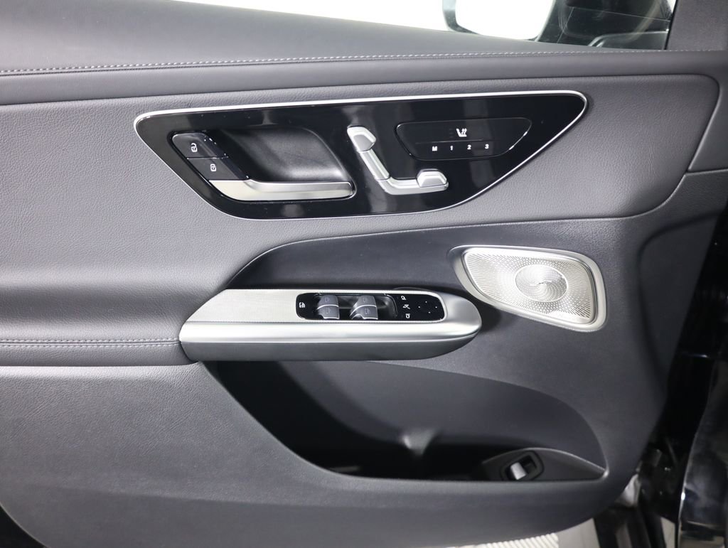 Certified 2026 Mercedes-Benz GLC 300 4MATIC image 9