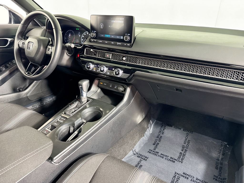 Used 2025 Honda Civic Sport image 29