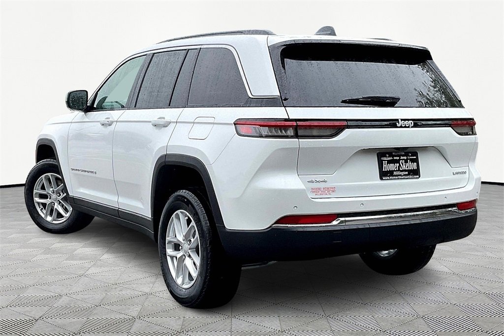 New 2025 Jeep Grand Cherokee Laredo X image 3