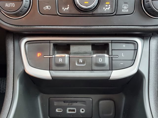 Used 2022 GMC Terrain SLT w/ Infotainment Package II AWD/4WD image 42