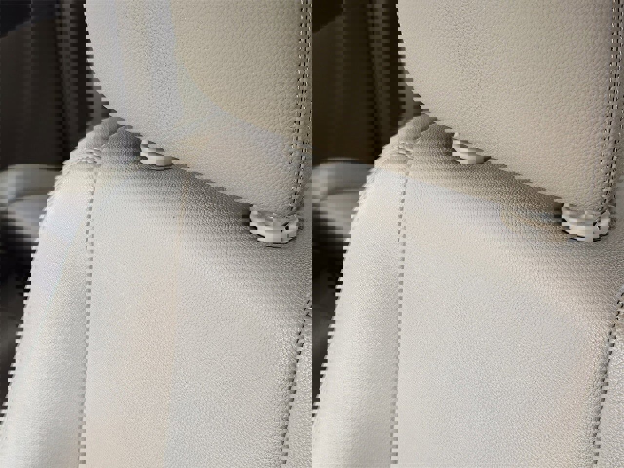 Used 2011 Chrysler Town & Country Touring-L image 14