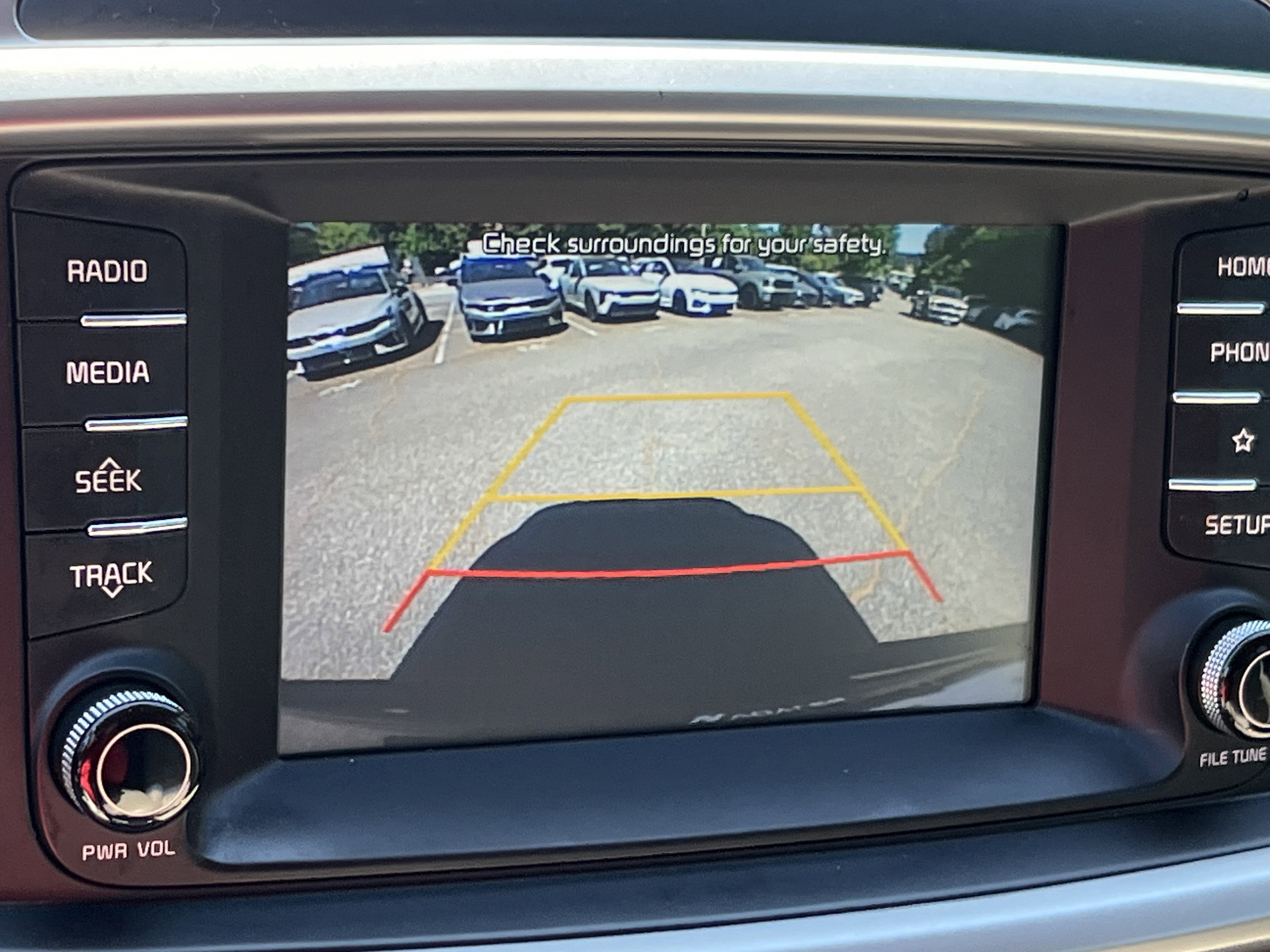 Used 2019 Kia Sorento FWD image 32