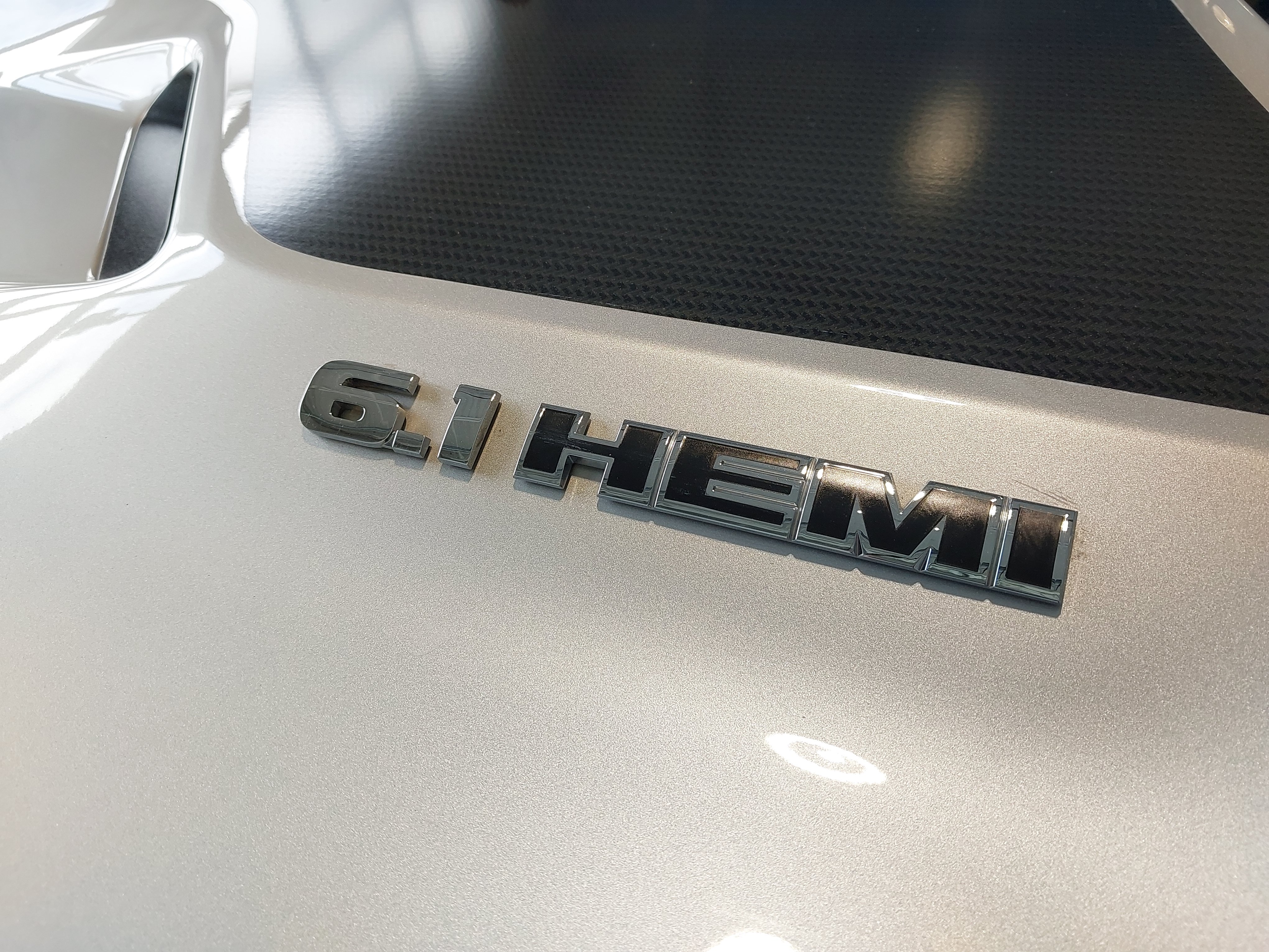 Used 2008 Dodge Challenger SRT8 RWD image 33