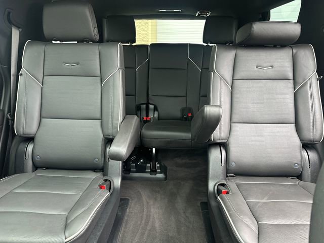 Used 2024 Cadillac Escalade Sport w/ Touring Package AWD/4WD image 39