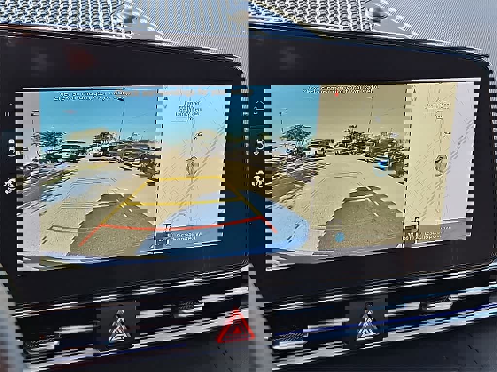 Certified 2024 Hyundai Elantra SEL w/ Convenience Package image 16