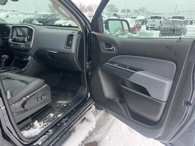 Used 2018 Chevrolet Colorado Z71 image 11
