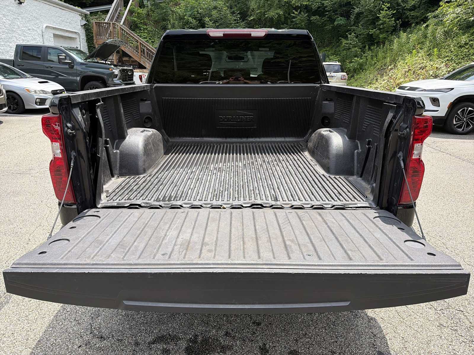 Certified 2021 Chevrolet Silverado 1500 LT AWD/4WD image 33