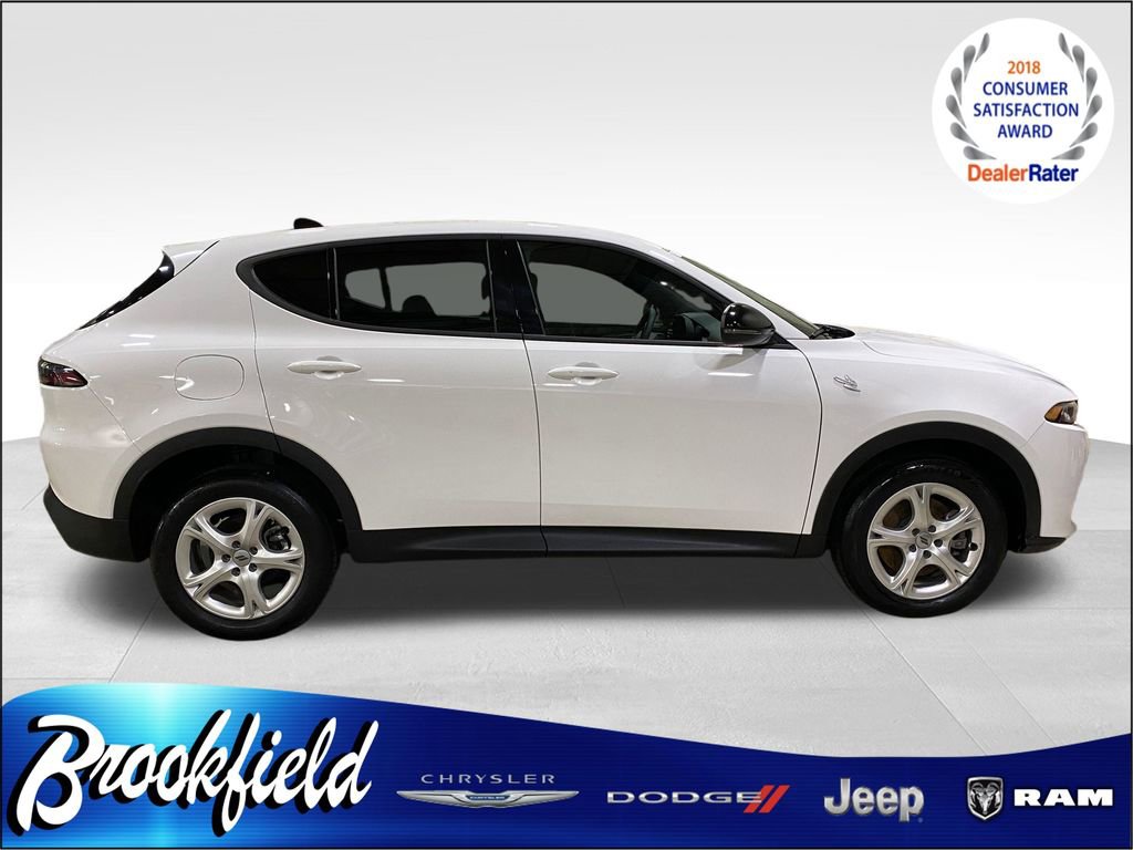 Used 2025 Dodge Hornet GT image 7