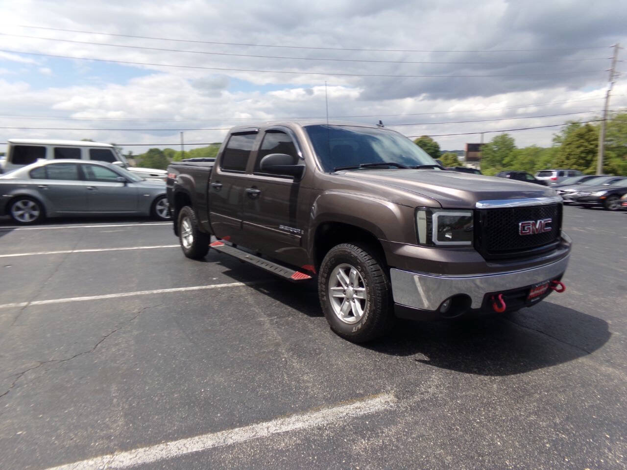 Used 2008 GMC Sierra 1500 SLE w/ Power Pack Plus AWD/4WD image 4