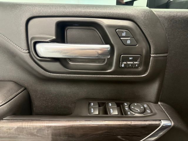 Used 2020 Chevrolet Silverado 2500 LTZ w/ LTZ Premium Package image 14