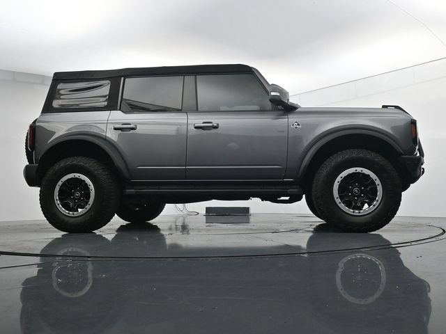 Certified 2023 Ford Bronco Outer Banks w/ Sasquatch Package AWD/4WD image 34