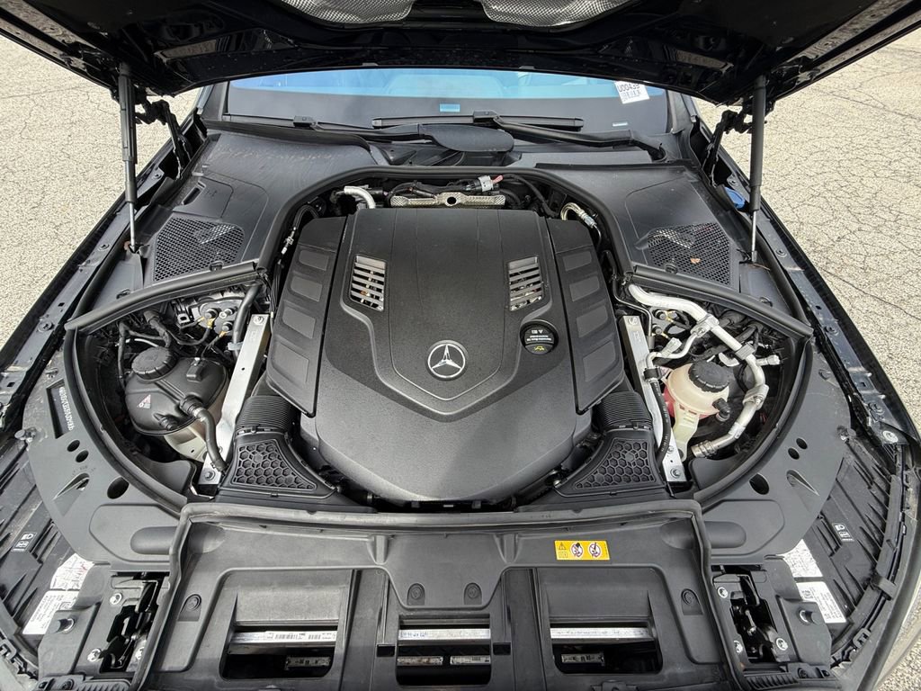 Used 2024 Mercedes-Benz Maybach S 580 4MATIC image 40