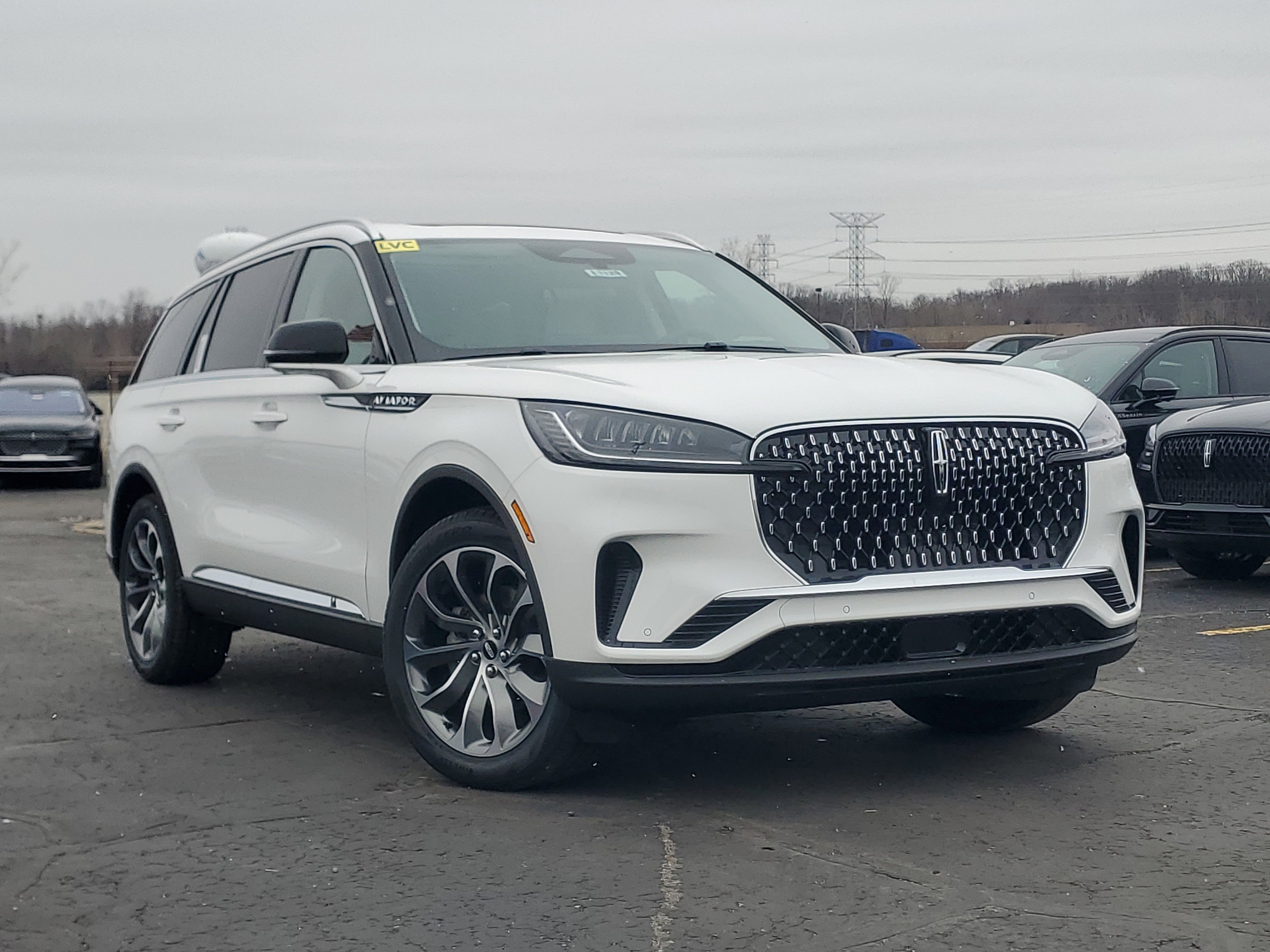 New 2026 Lincoln Aviator AWD image 1