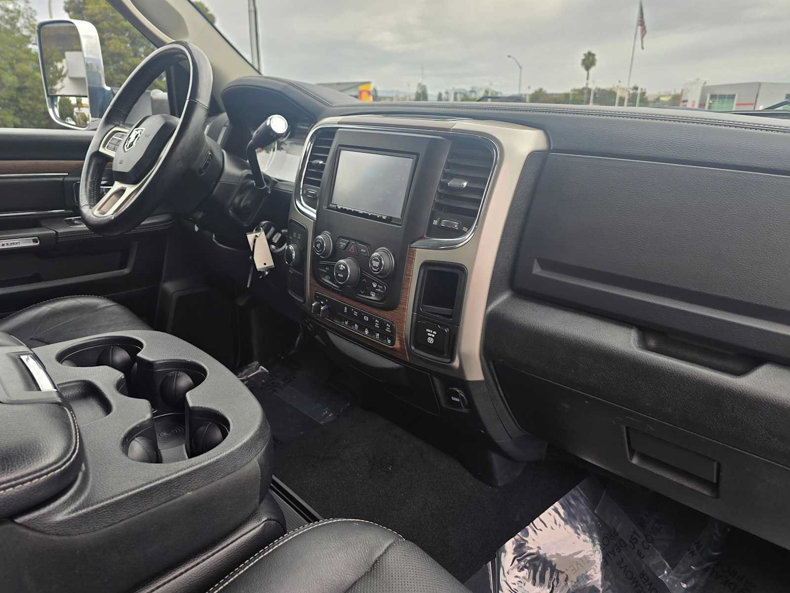 Used 2018 RAM 2500 Laramie AWD/4WD image 11