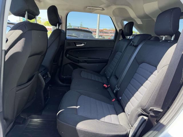Used 2023 Ford Edge SE AWD/4WD image 11