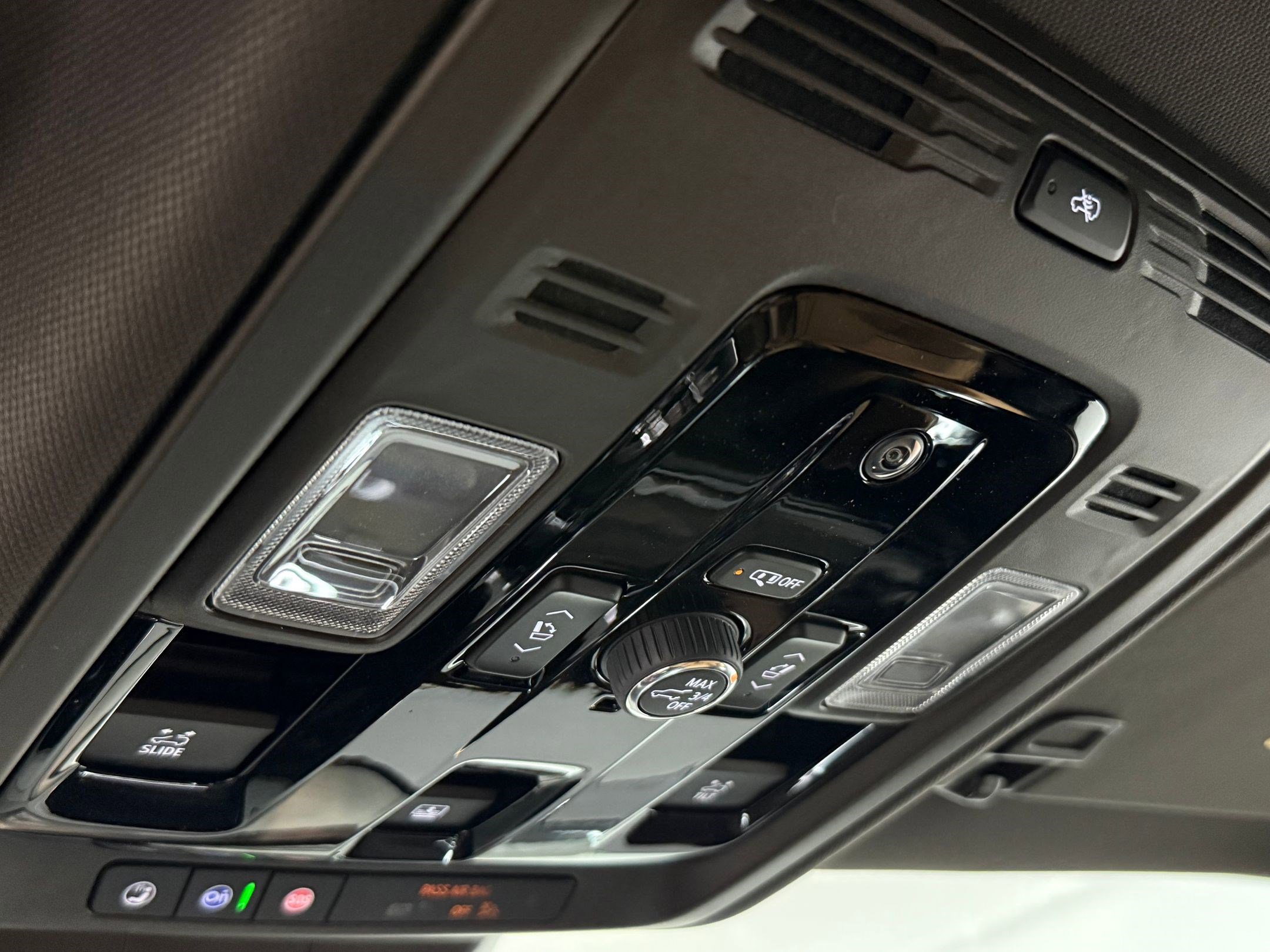 Certified 2026 Cadillac Escalade Luxury image 41