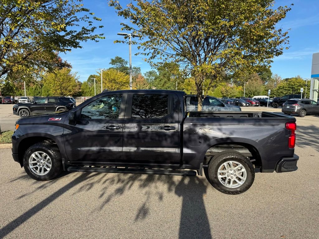 Used 2023 Chevrolet Silverado 1500 RST w/ Z71 Off-Road Package image 8