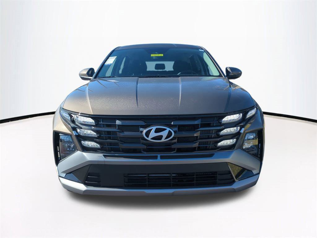 New 2026 Hyundai Tucson Blue SE image 3