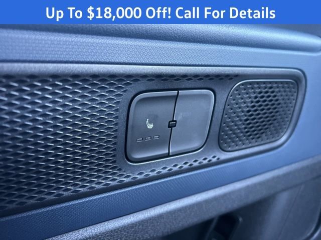 New 2025 Volkswagen ID. Buzz Pro S image 29